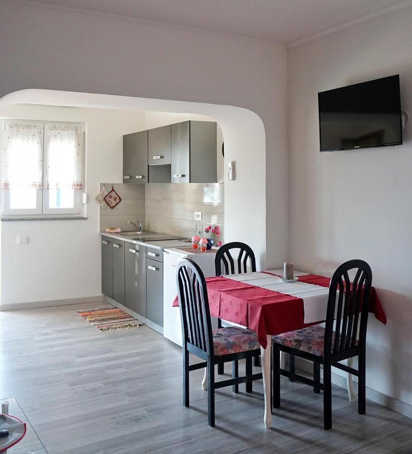 Apartmani Vesna Zambratija  Esterno foto