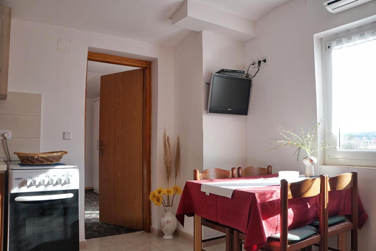 Apartmani Vesna Zambratija  Esterno foto