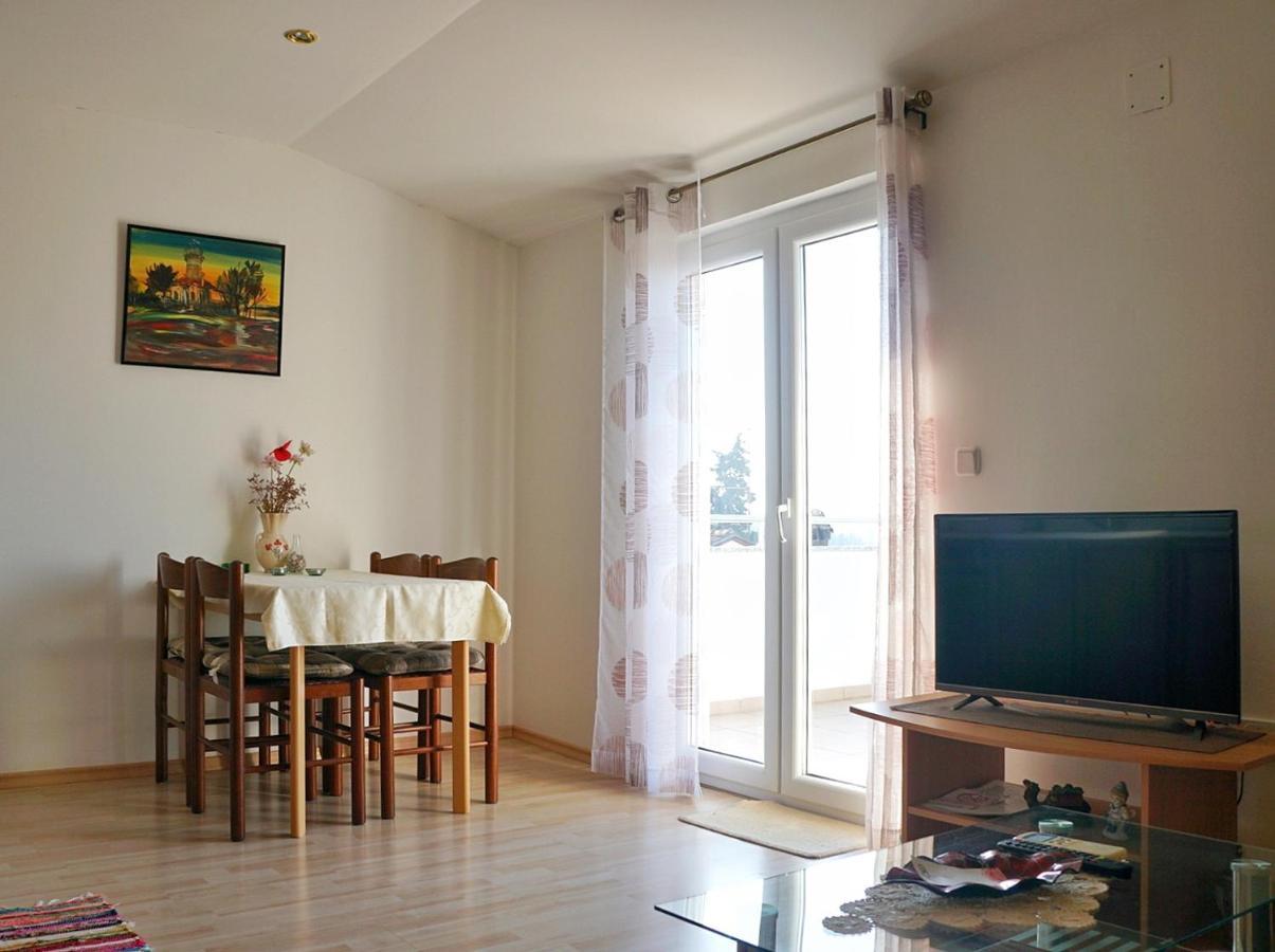 Apartmani Vesna Zambratija  Esterno foto