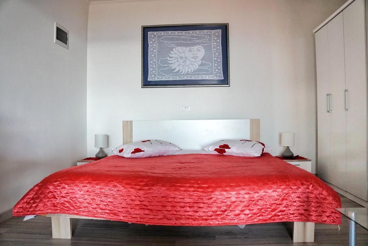 Apartmani Vesna Zambratija  Esterno foto